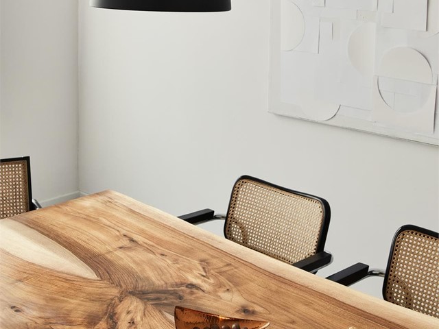 ¿Se te ha quedado pequeña la mesa del comedor? Es el momento de actualizarla